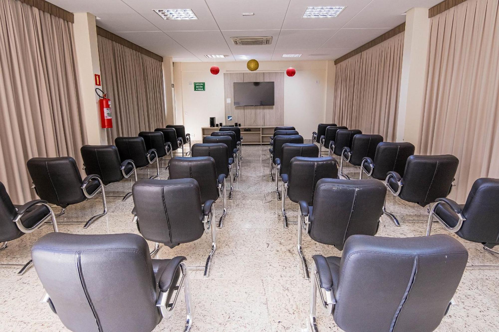 L'Acqua Diroma Vaciatemporada Villa Caldas Novas Buitenkant foto
